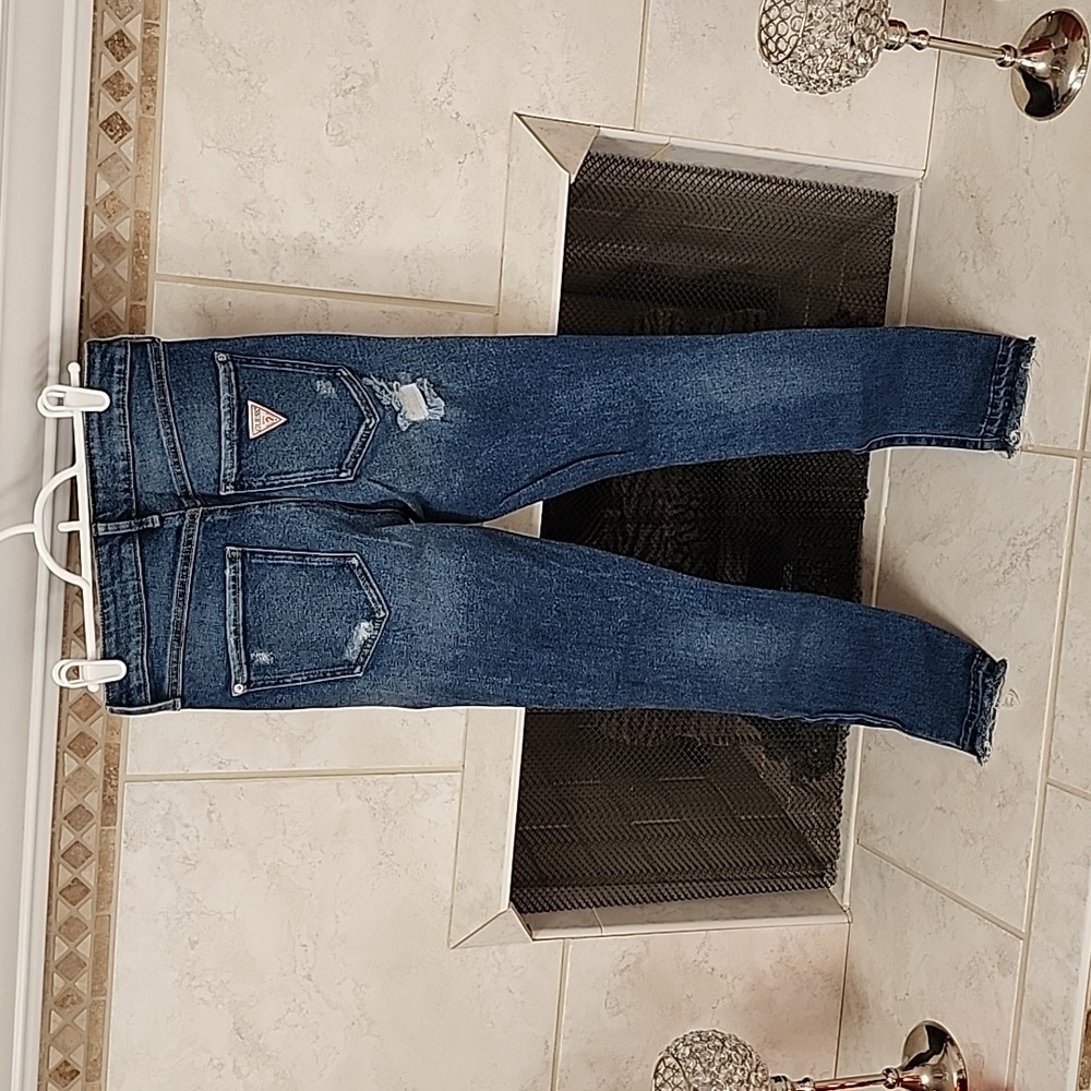 π GUESS 1981 Ripped Skinny Jeans π - Picture 13 of 16